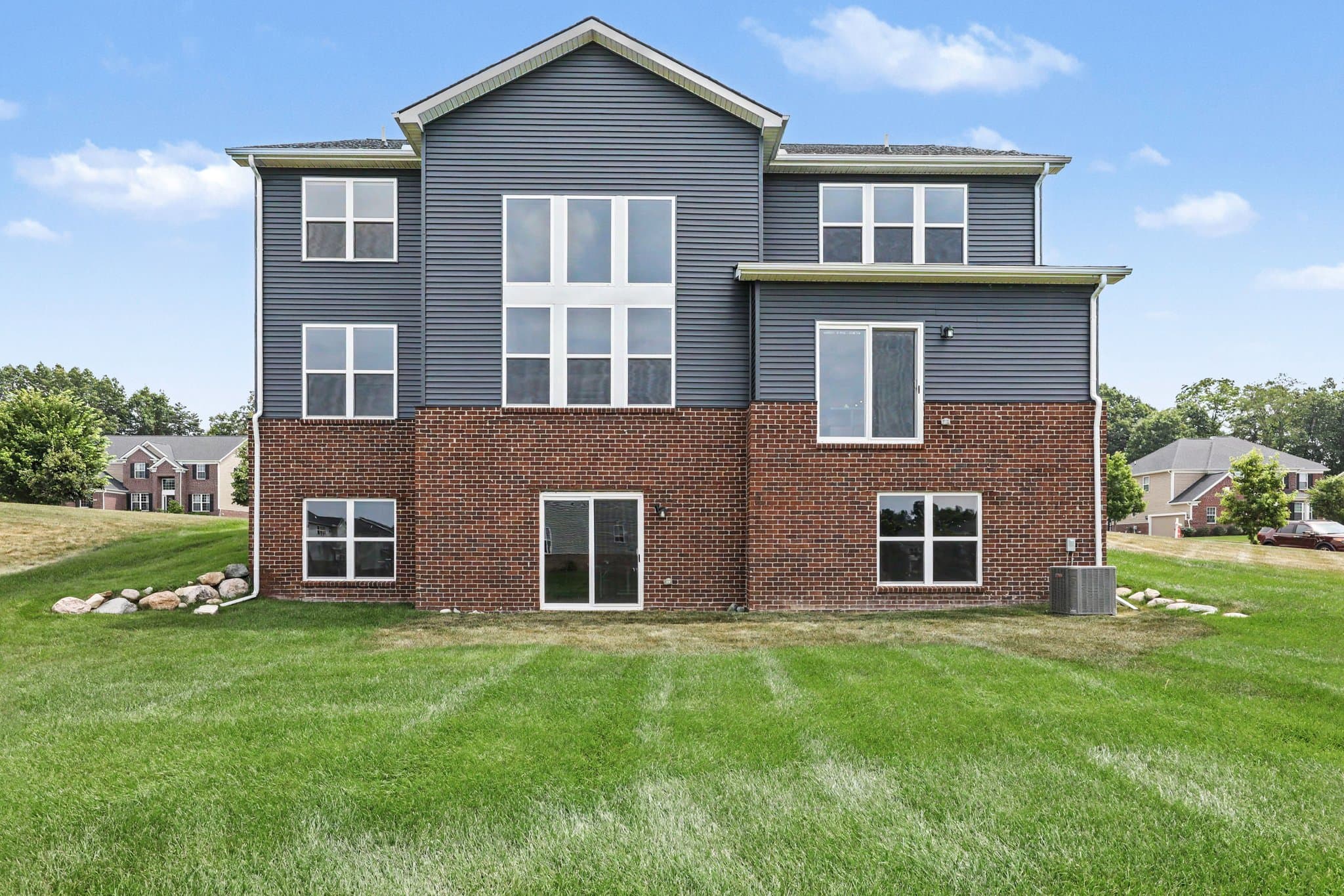 Lake Orion House: 4146 Newgard Dr