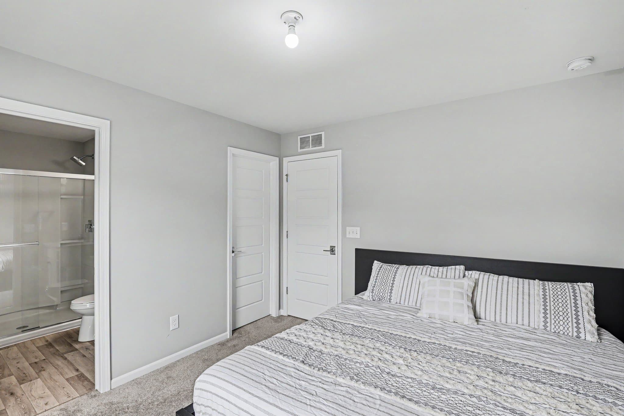 Lake Orion House: 4146 Newgard Dr