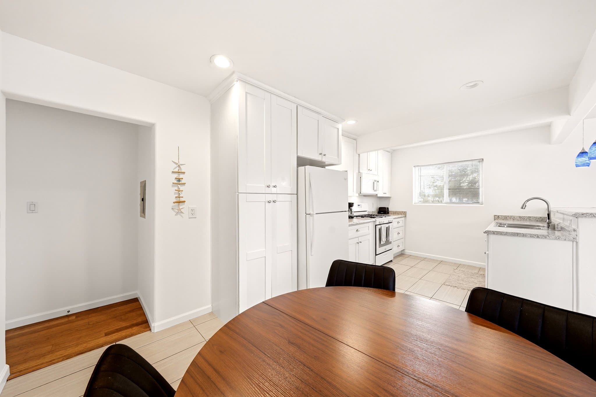 El Cajon Condo: 469 Taft Ave