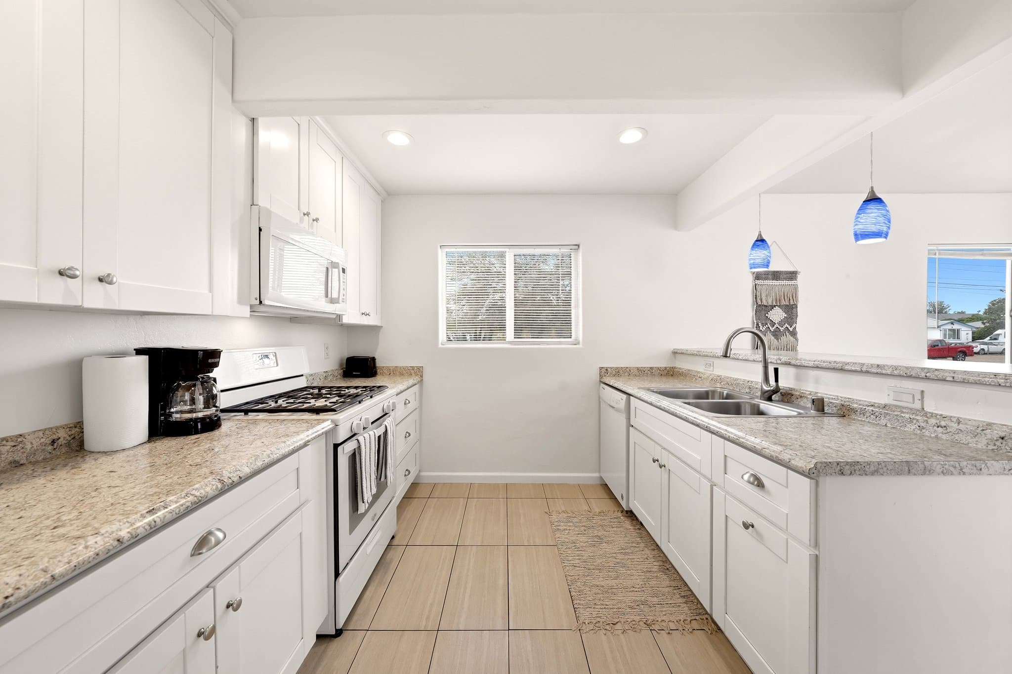 El Cajon Condo: 469 Taft Ave