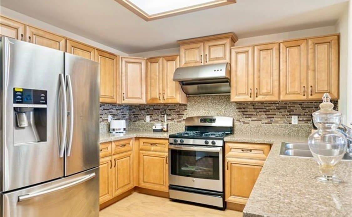 Alhambra Condo: 11 S 3rd St