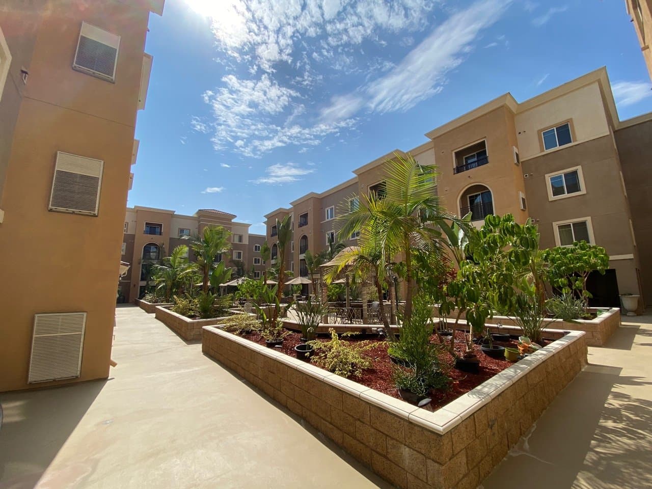 Alhambra Condo: 11 S 3rd St