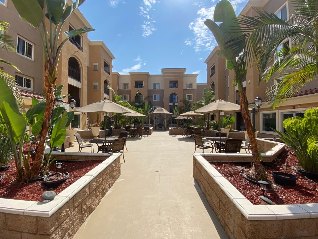 Alhambra Condo: 11 S 3rd St