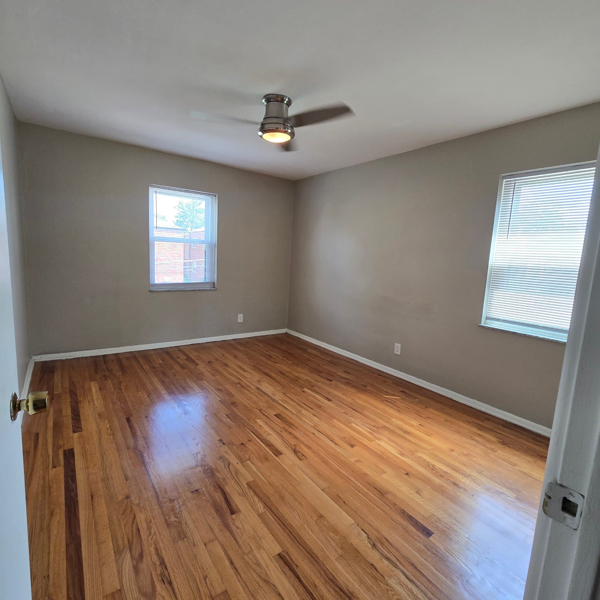 St Louis Apartment: 5939 Nagel