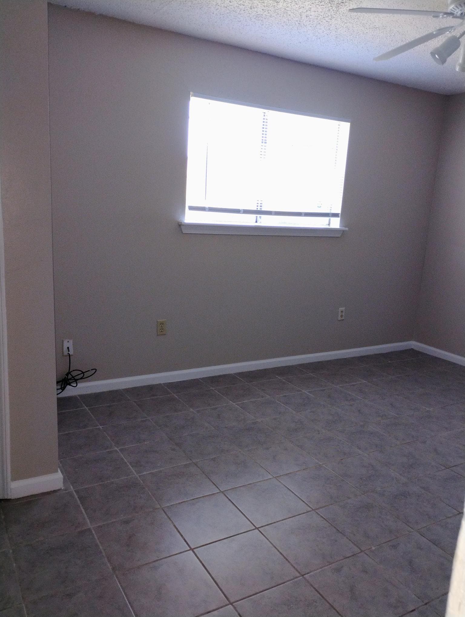 Baton Rouge Multiplex: 1724 Cedar Lake Dr