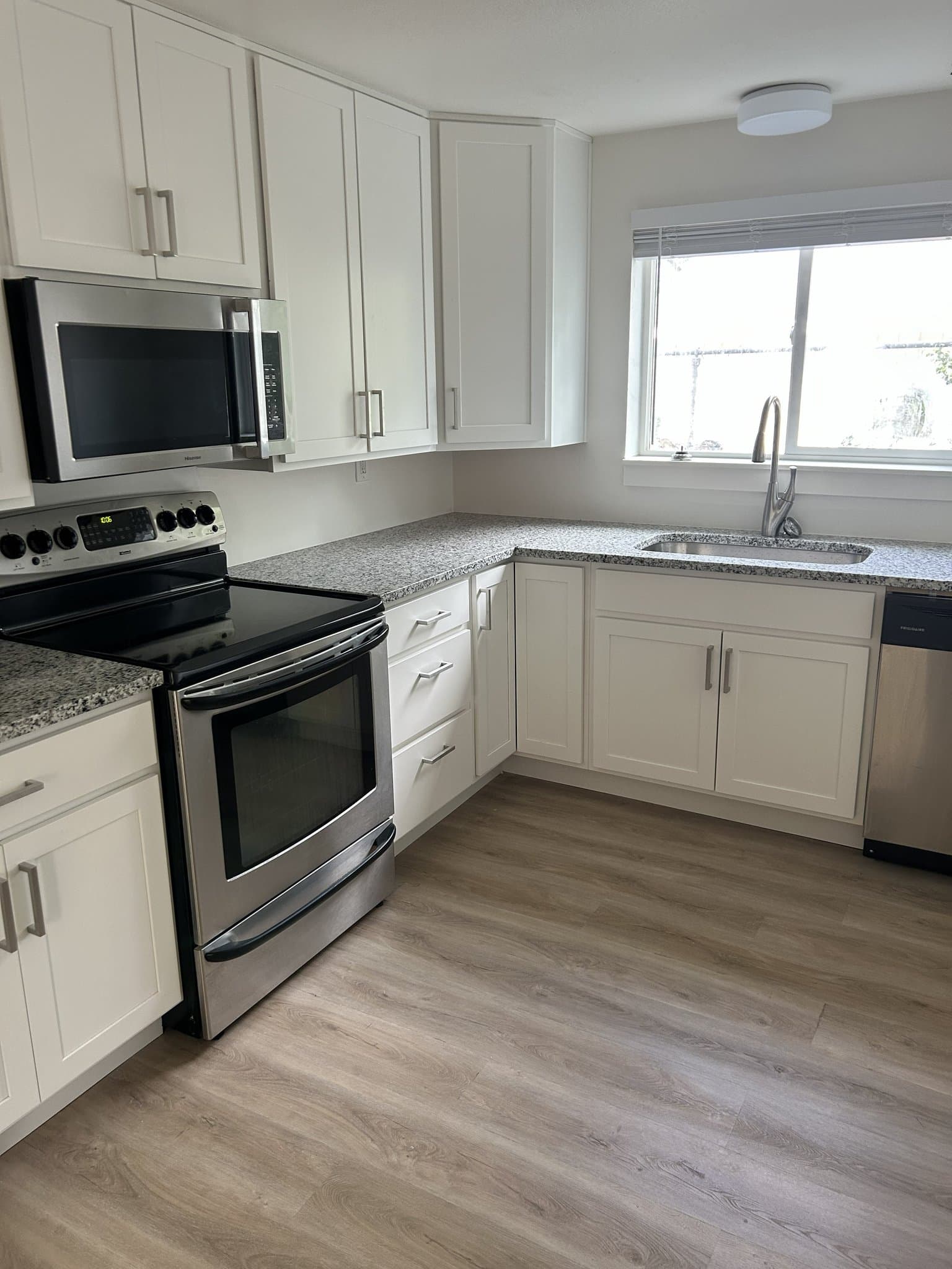 Ephraim Townhome: 258 E. Center St