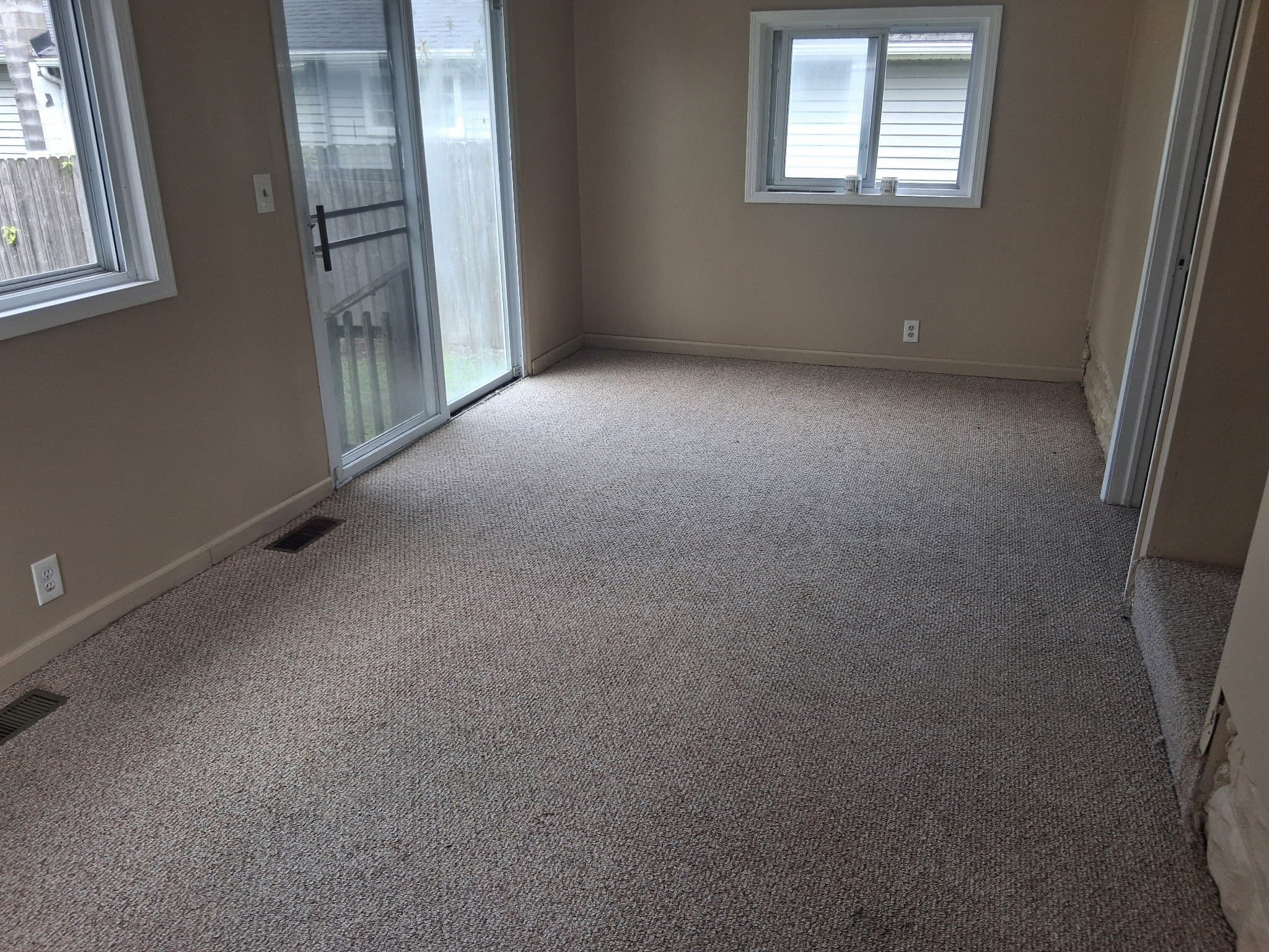 Pontiac House: 50 Myra