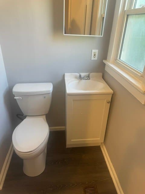 St. Louis House: 7642 Fairham Ave