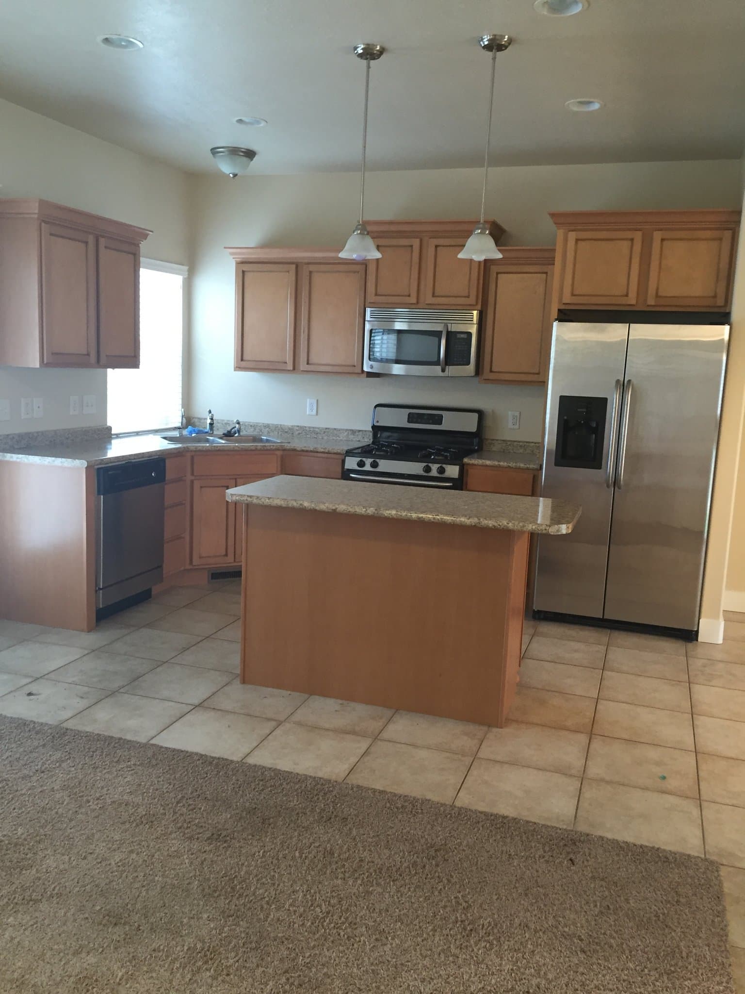 Sandy Townhome: 1057 Garden Bend Place