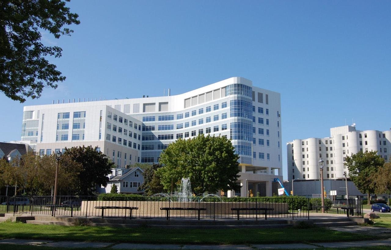 Milwaukee Condo: 1028 E Juneau Ave
