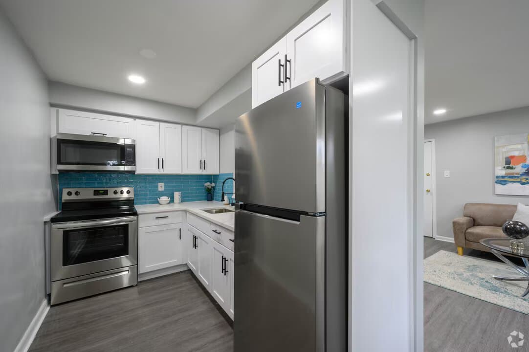 Wilmington Apartment: 3314 Old Capitol Trl