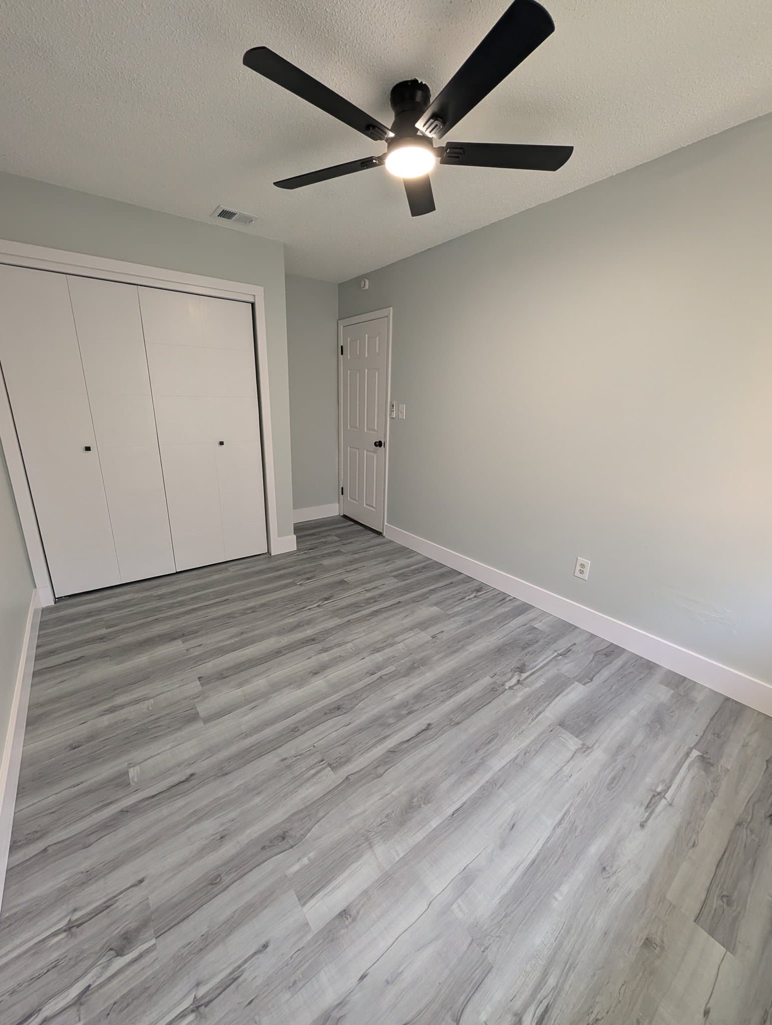 Tampa Multiplex: 3221 E Cayuga St