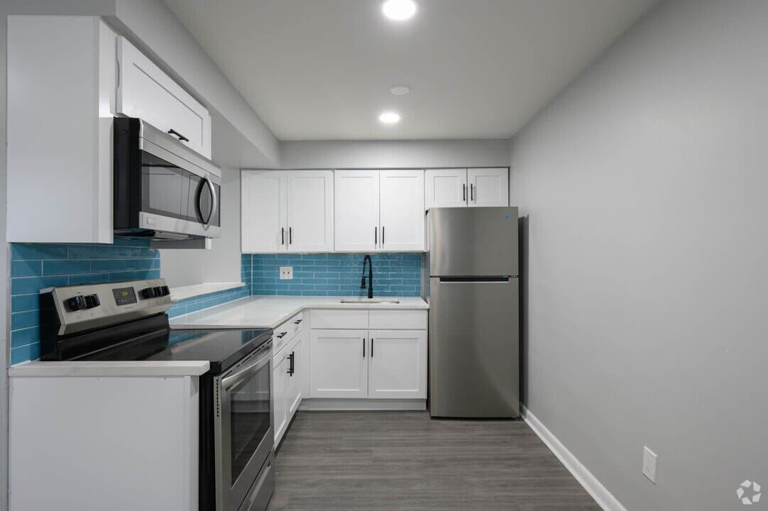 Wilmington Apartment: 3314 Old Capitol Trl