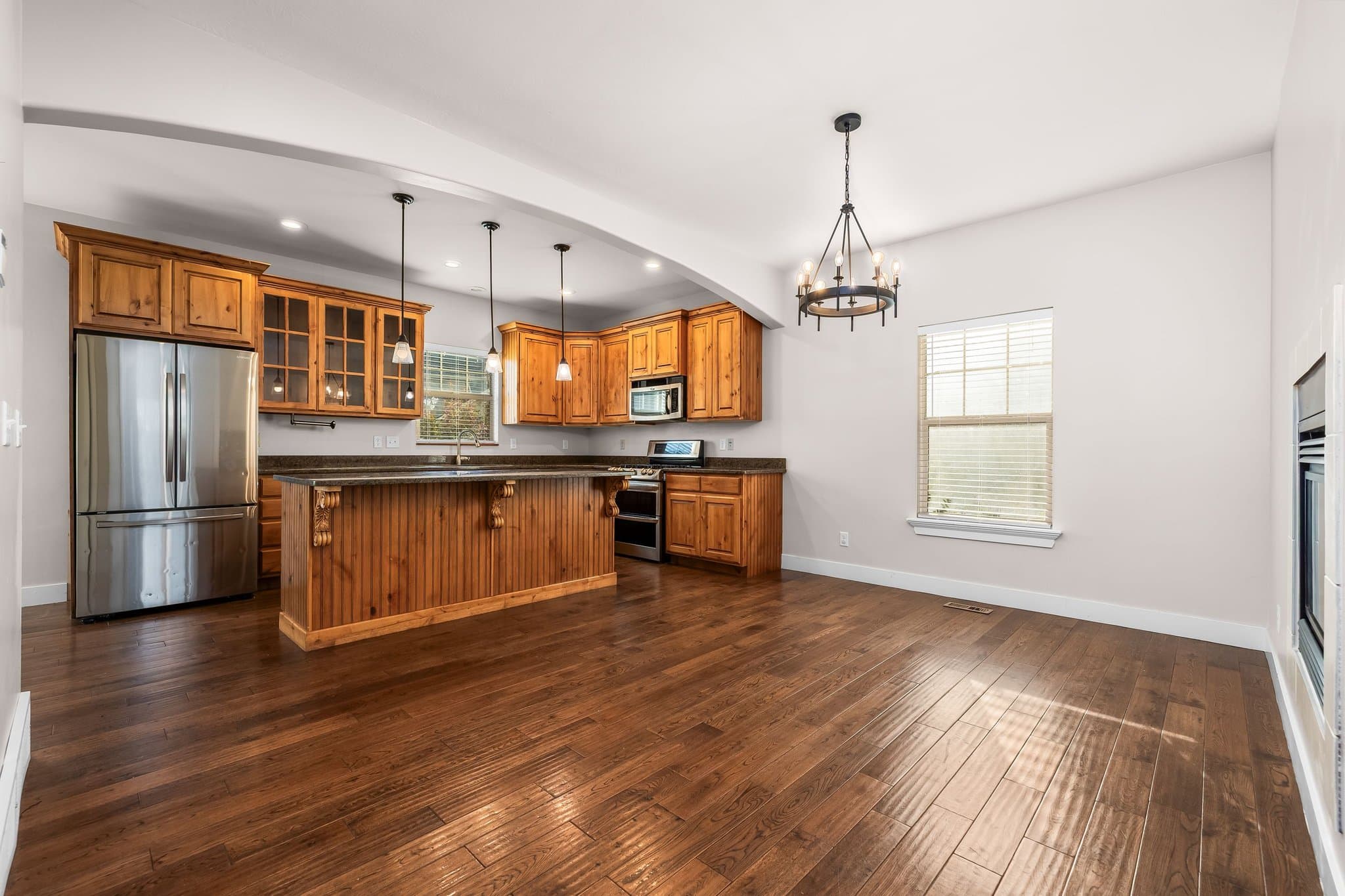 Mapleton Townhome: 2071 W Crescent Row,