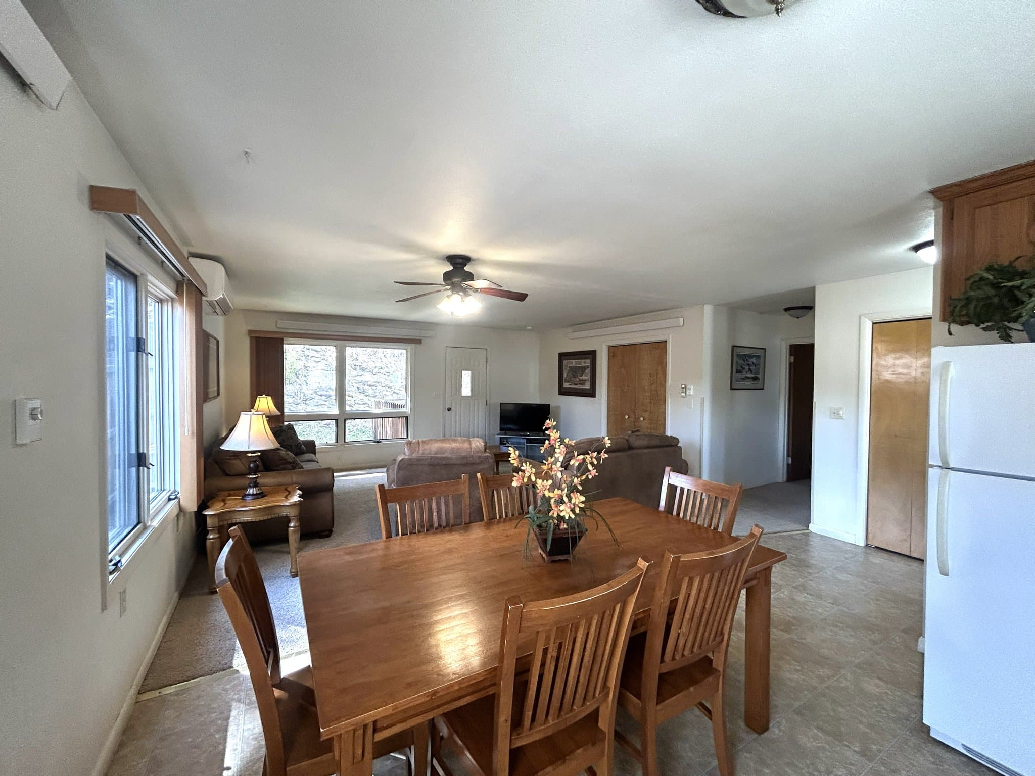 Hill City House: 117 Pine Avenue