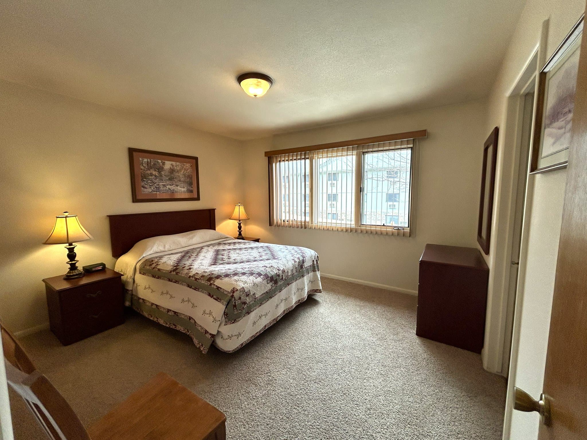 Hill City House: 117 Pine Avenue