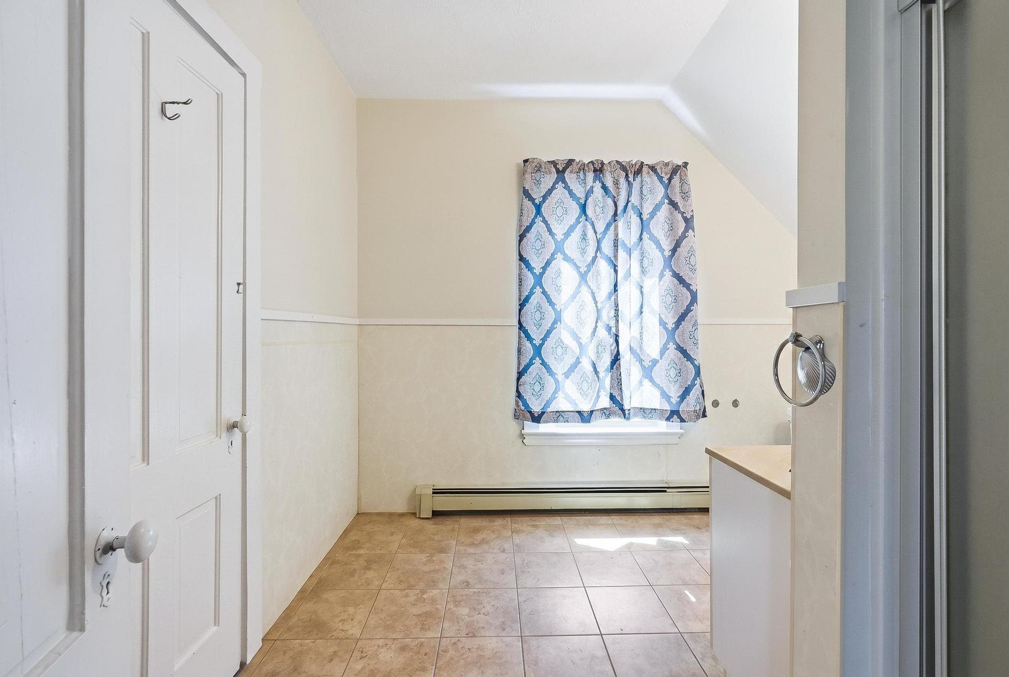 Middleboro Multiplex: 2 High St Unit 2
