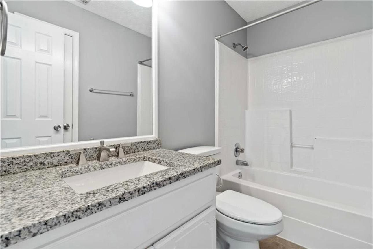 Dacula Multiplex: 1055 leighs brook way