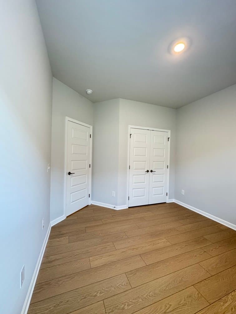 Madison House: 139 Clift Creek Dr