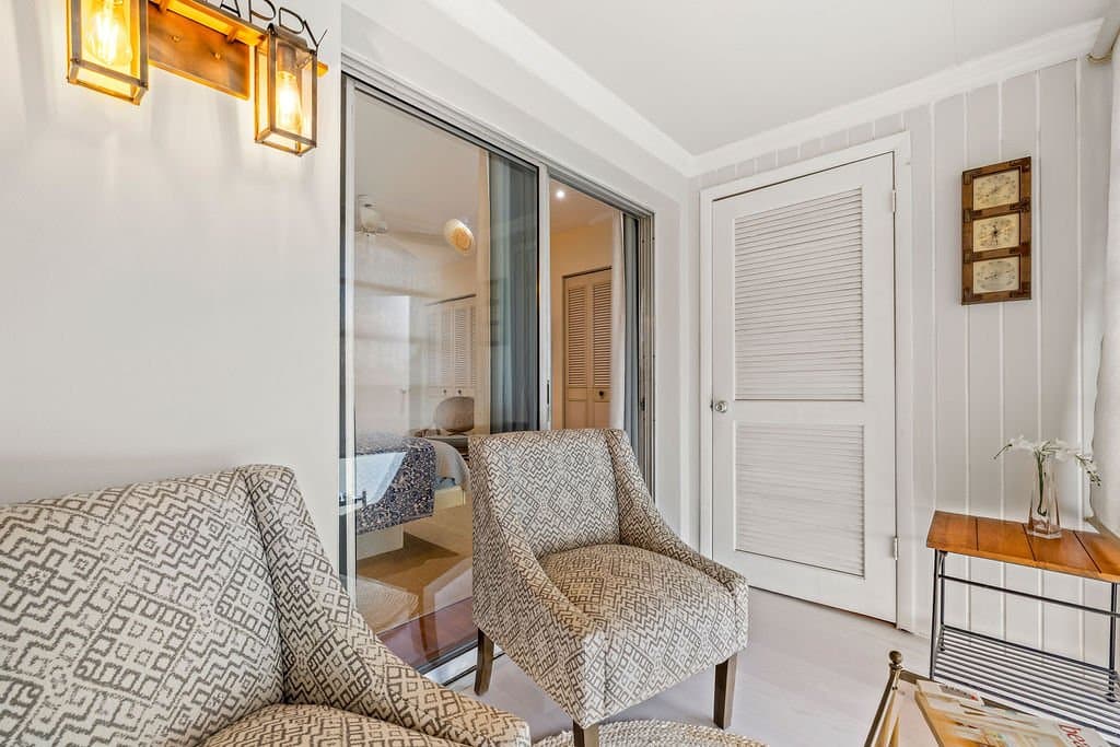 Vero Beach Condo: 110 Springlake Dr