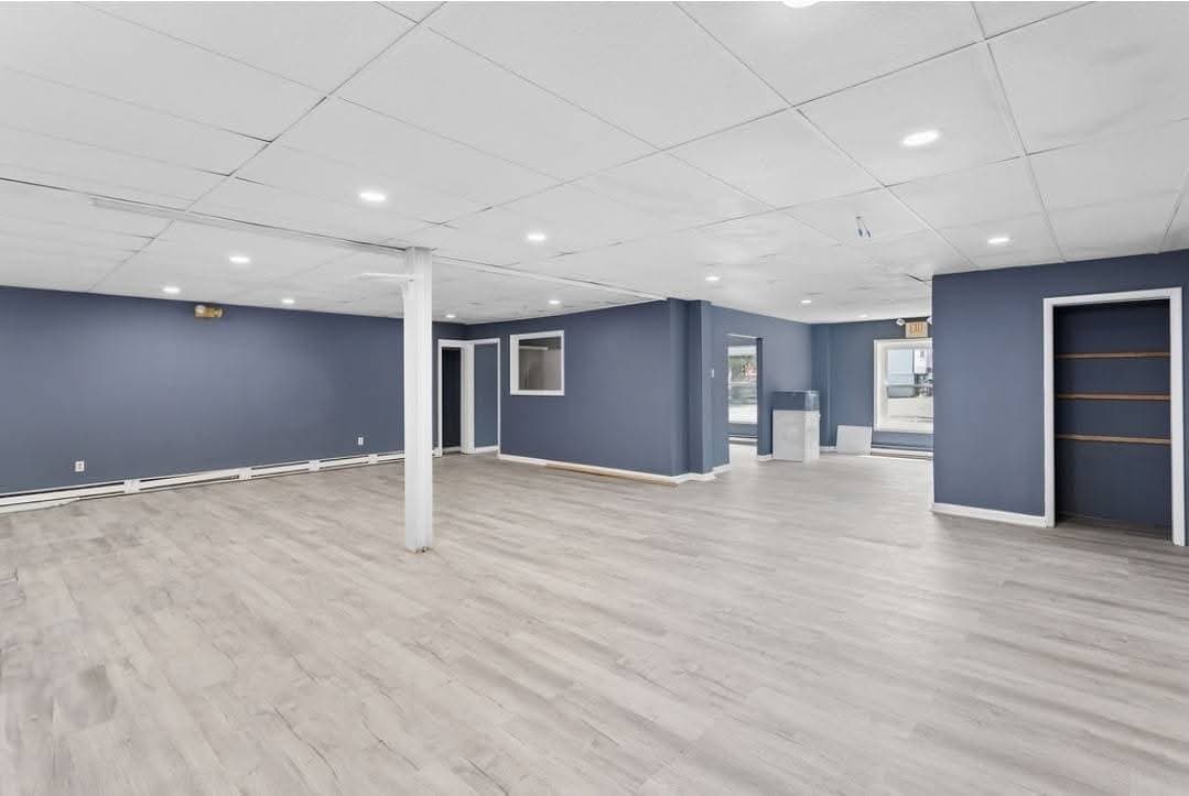 Flemington Condo: 39 Mine St