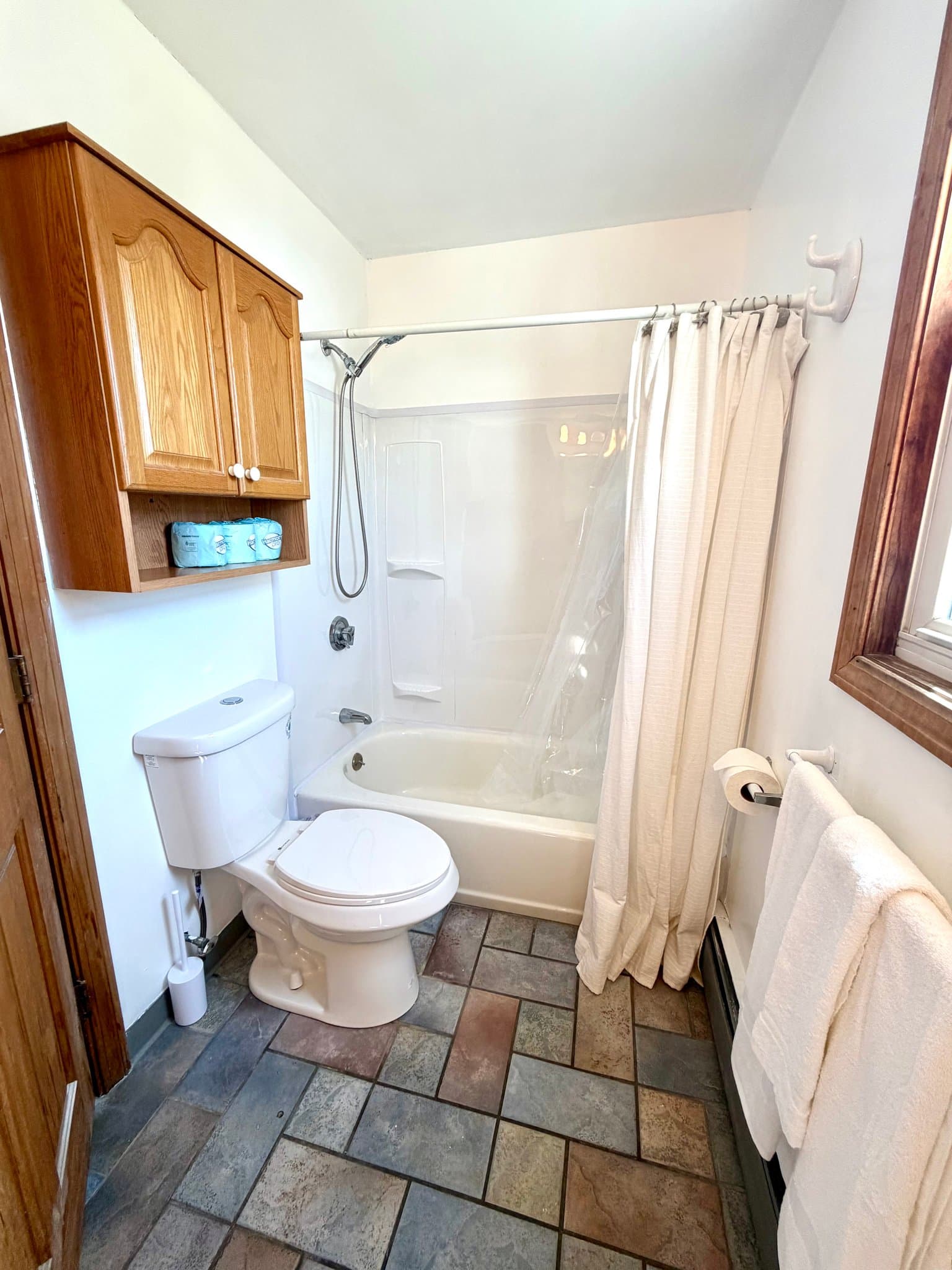 Hampton Condo: 59 Ocean Blvd