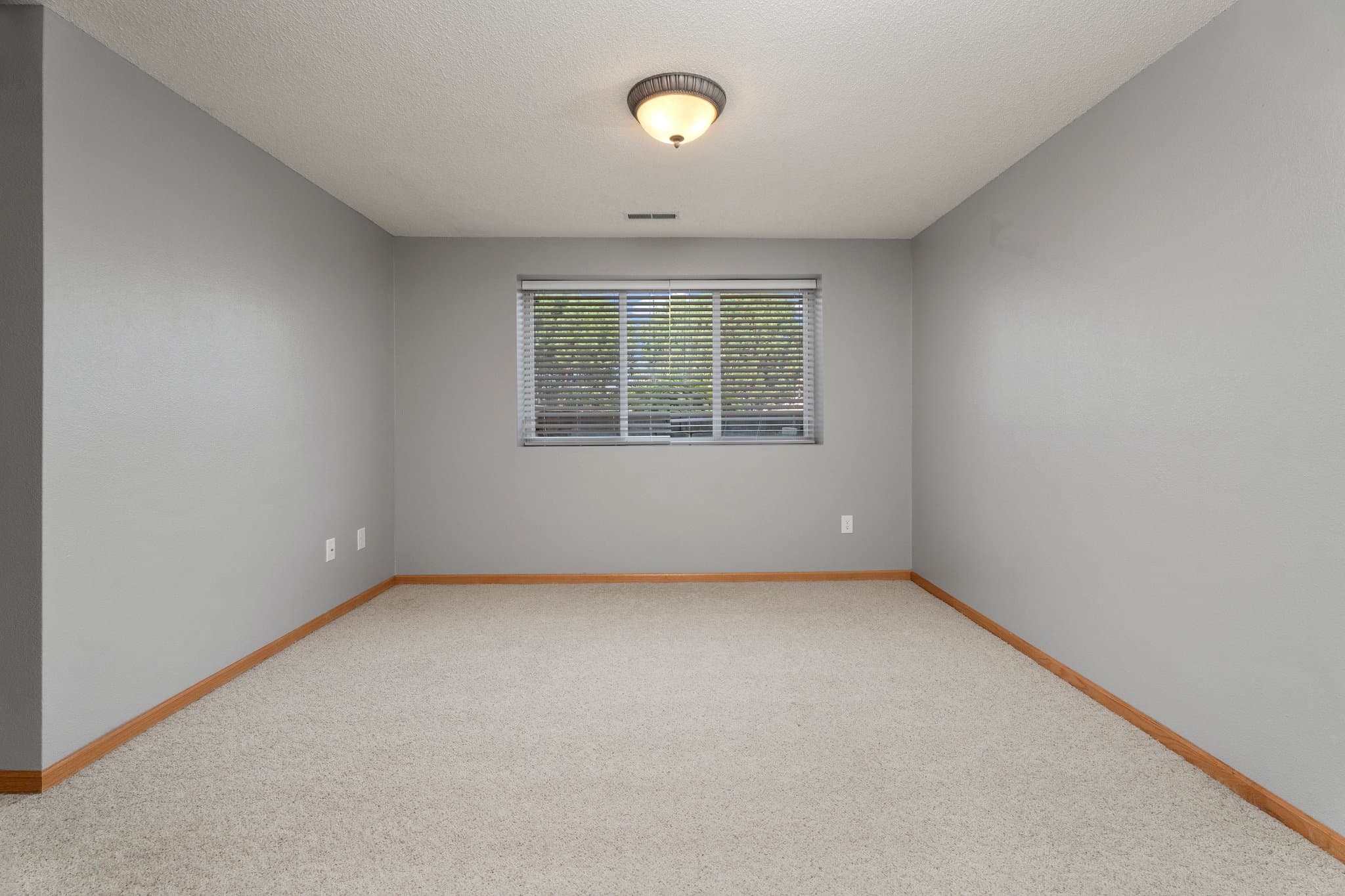 Bismarck House: 2501 E Capitol Avenue