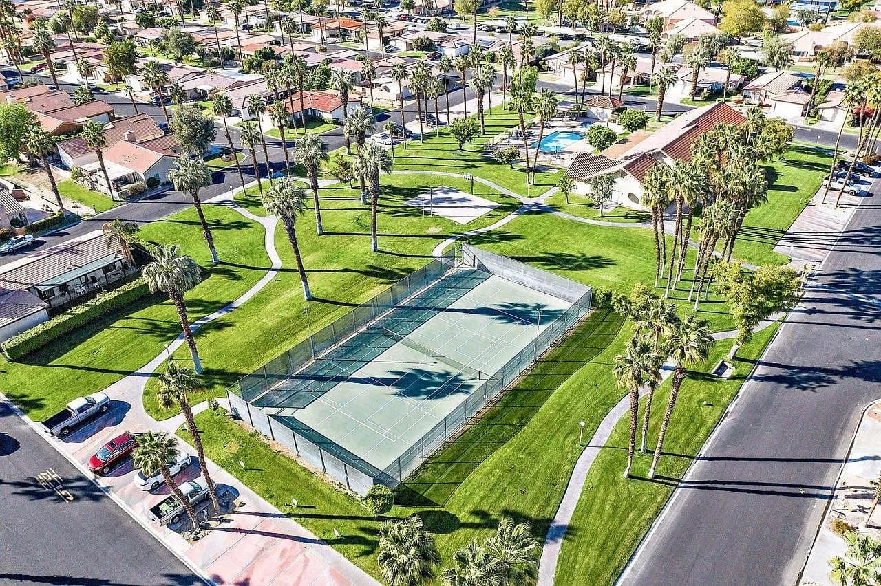 Palm Desert House: 77949 Calypso Rd