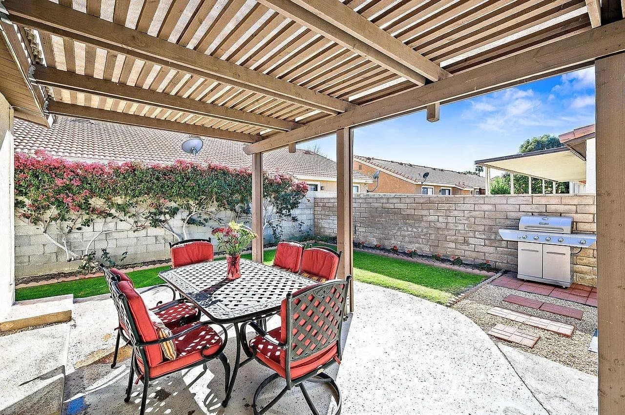 Palm Desert House: 77949 Calypso Rd