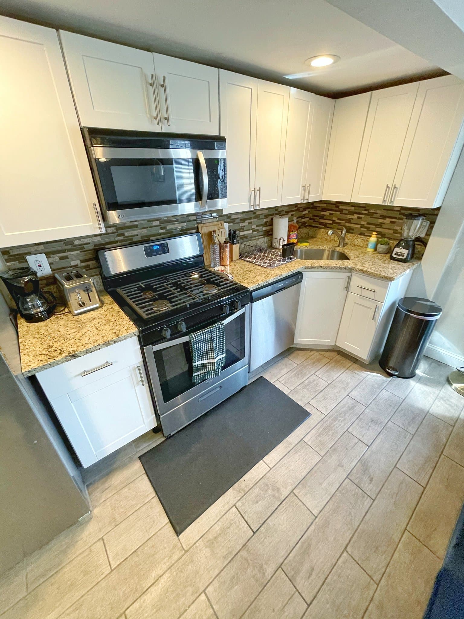 Cambridge Single Room: 51 5th Street, Unit 2,