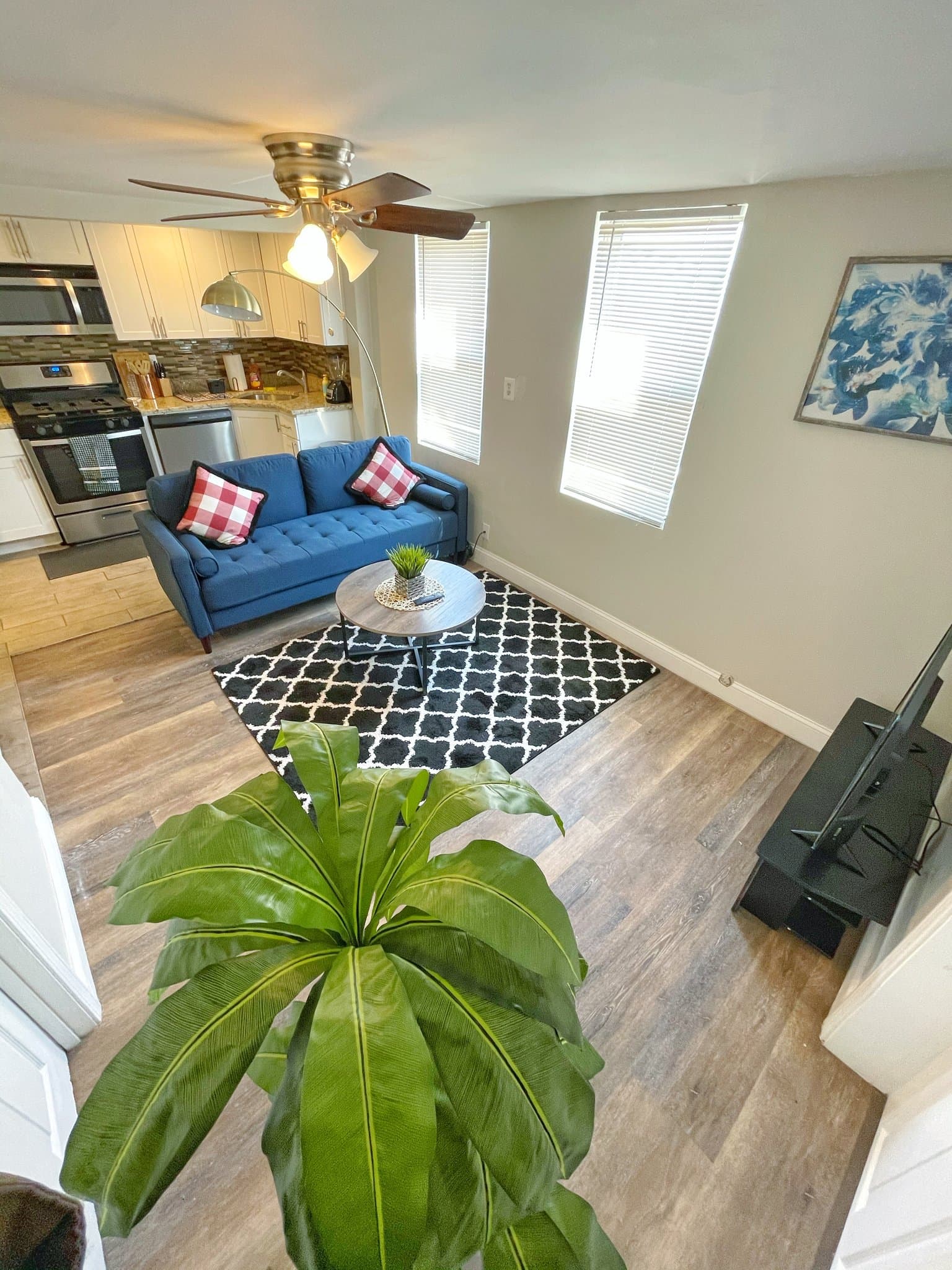 Cambridge Single Room: 51 5th Street, Unit 2,