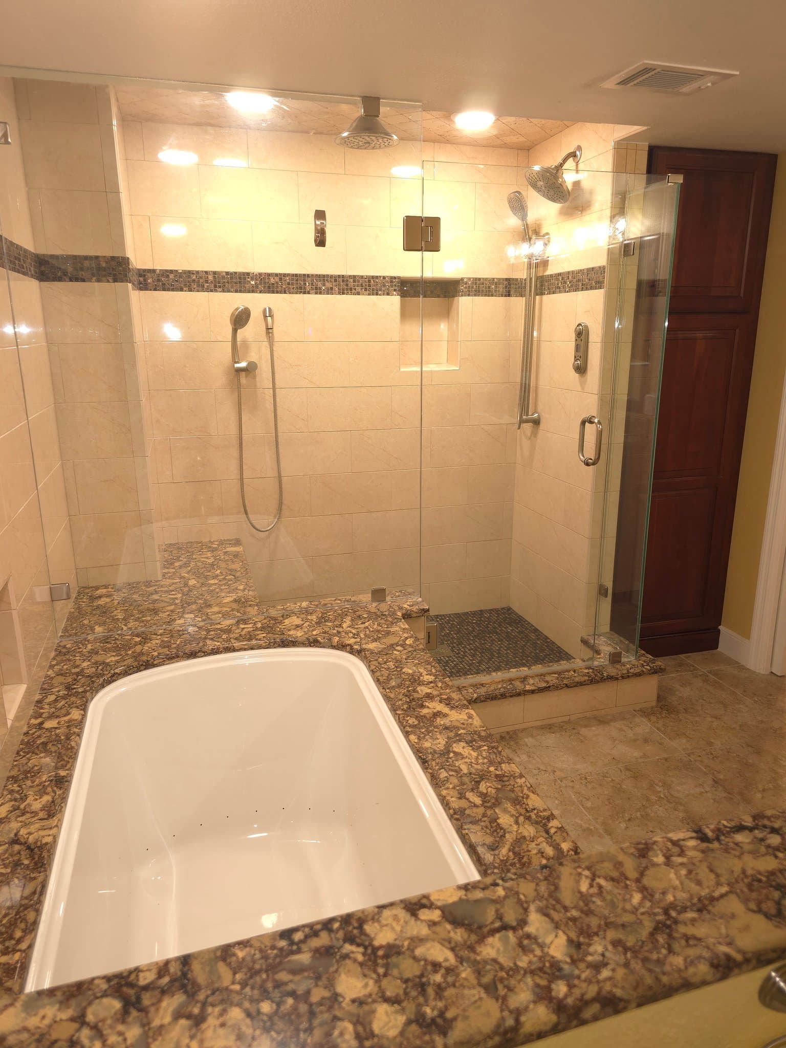 Cocoa Beach Condo: 3219 S Atlantic Ave
