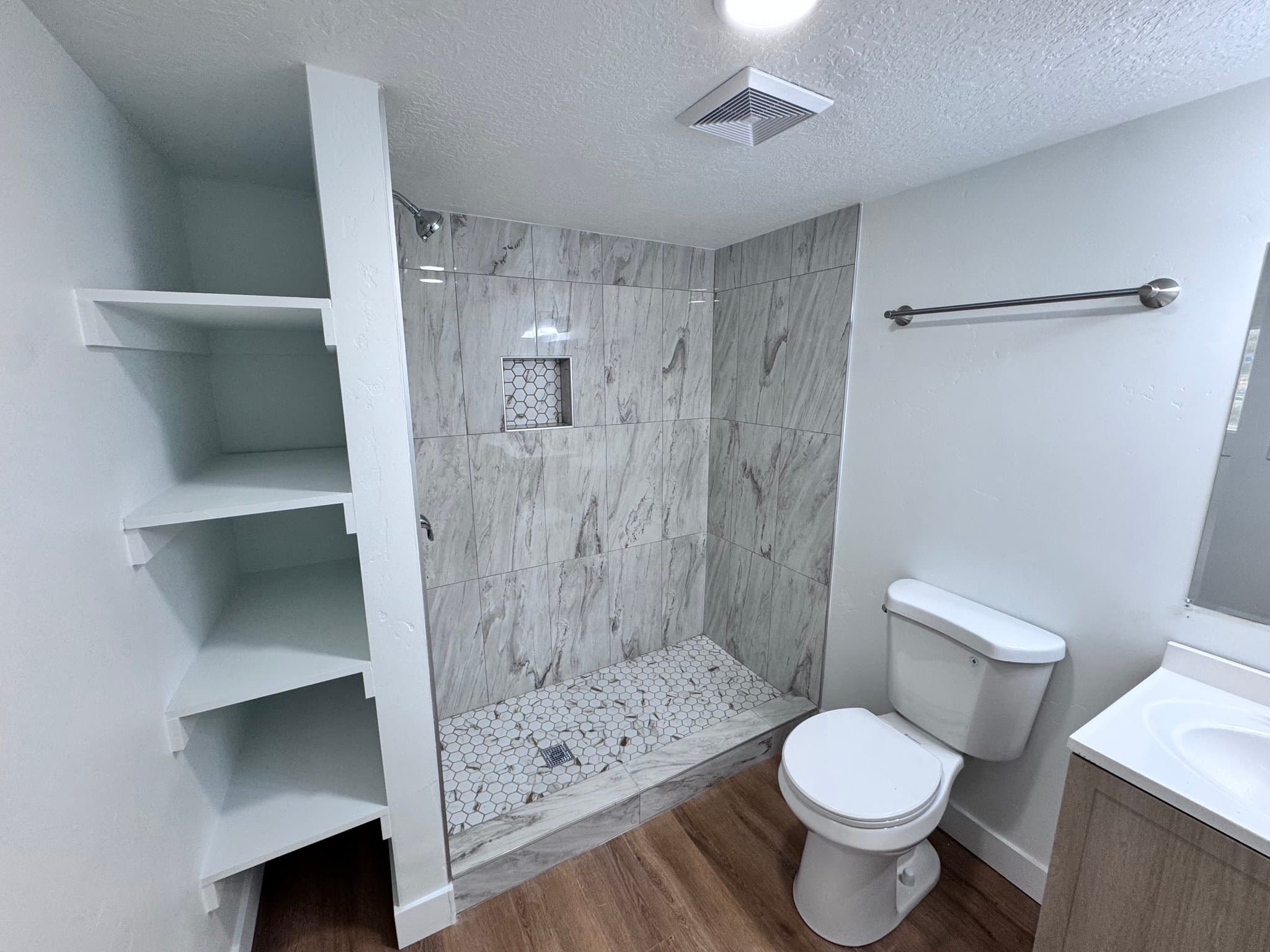 Bluffdale House: 16371 S Coupler Ln