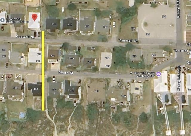 Atlantic Beach House: 111 Caswell St
