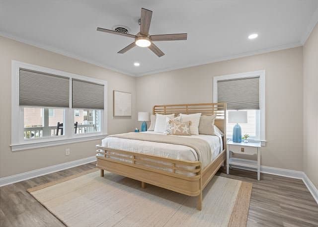 Atlantic Beach House: 111 Caswell St