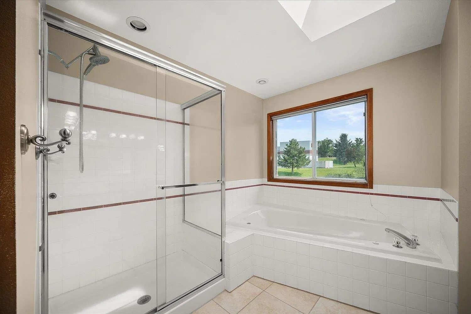 Spokane House: 3415 S Morrill Dr