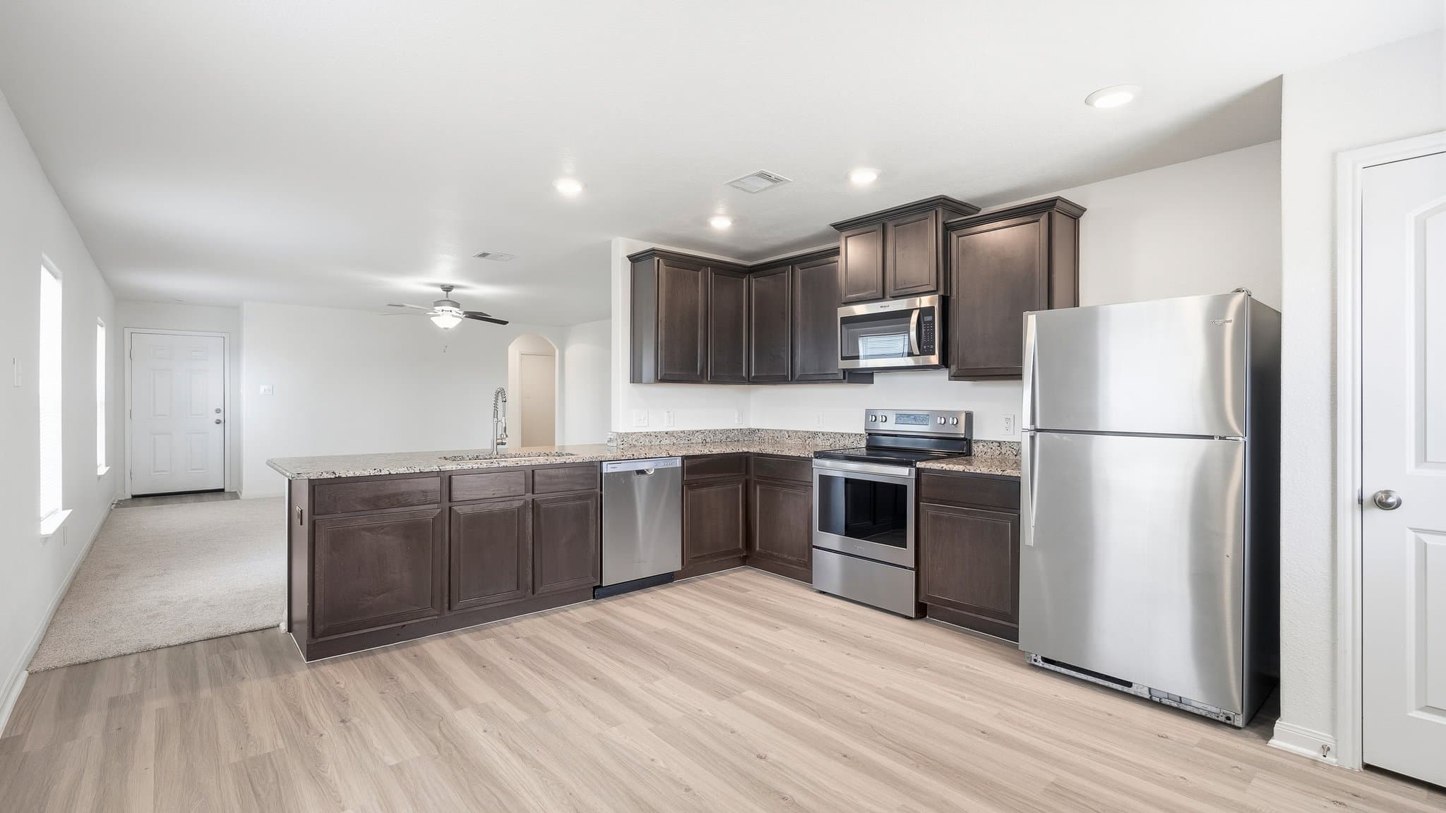 Baytown House: 5822 Sapphire Lagoon Rd