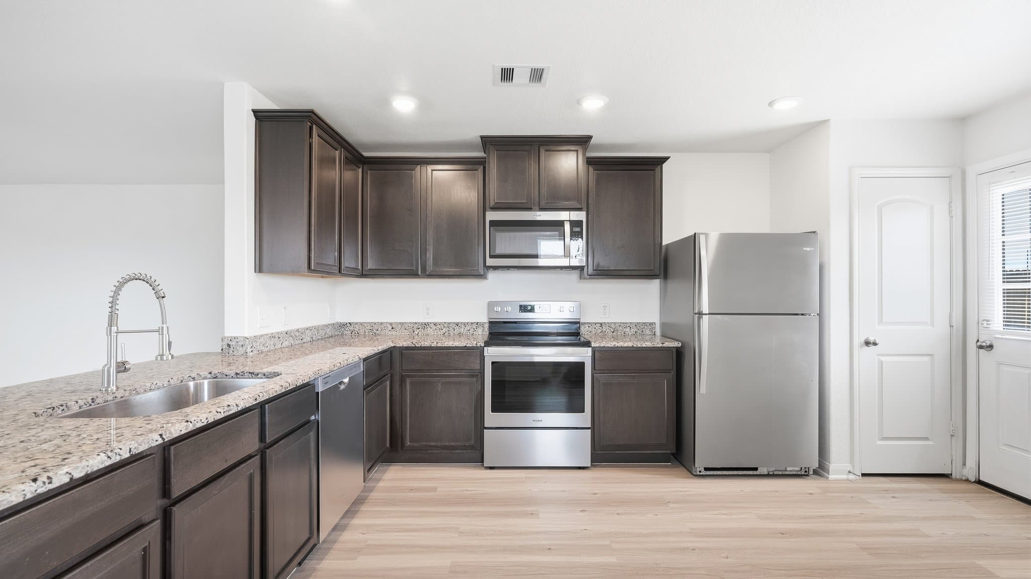 Baytown House: 5822 Sapphire Lagoon Rd