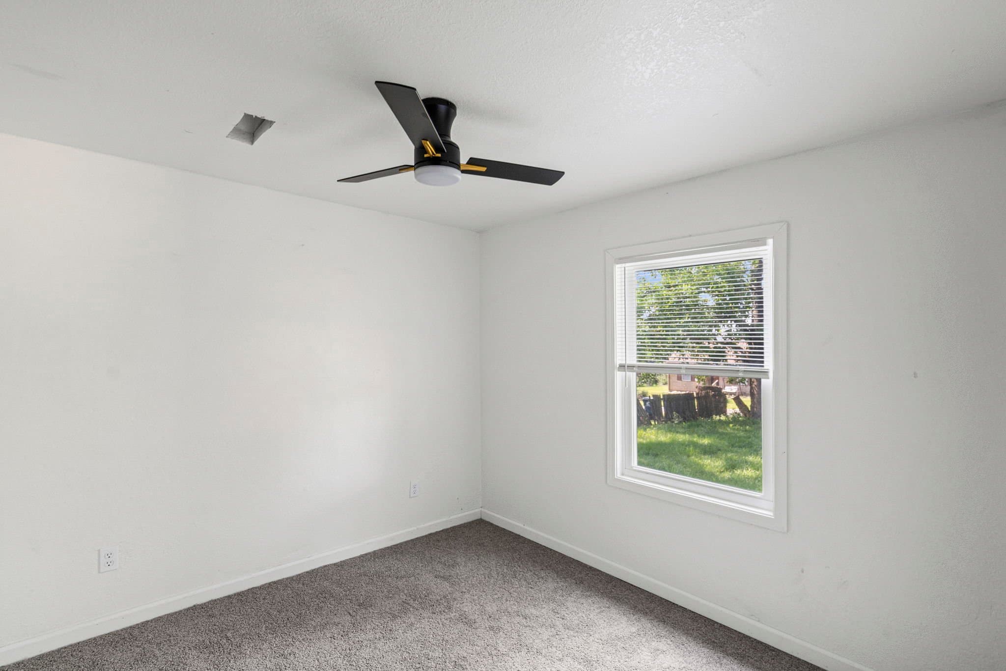 Kansas City House: 1236 E 83rd Ter