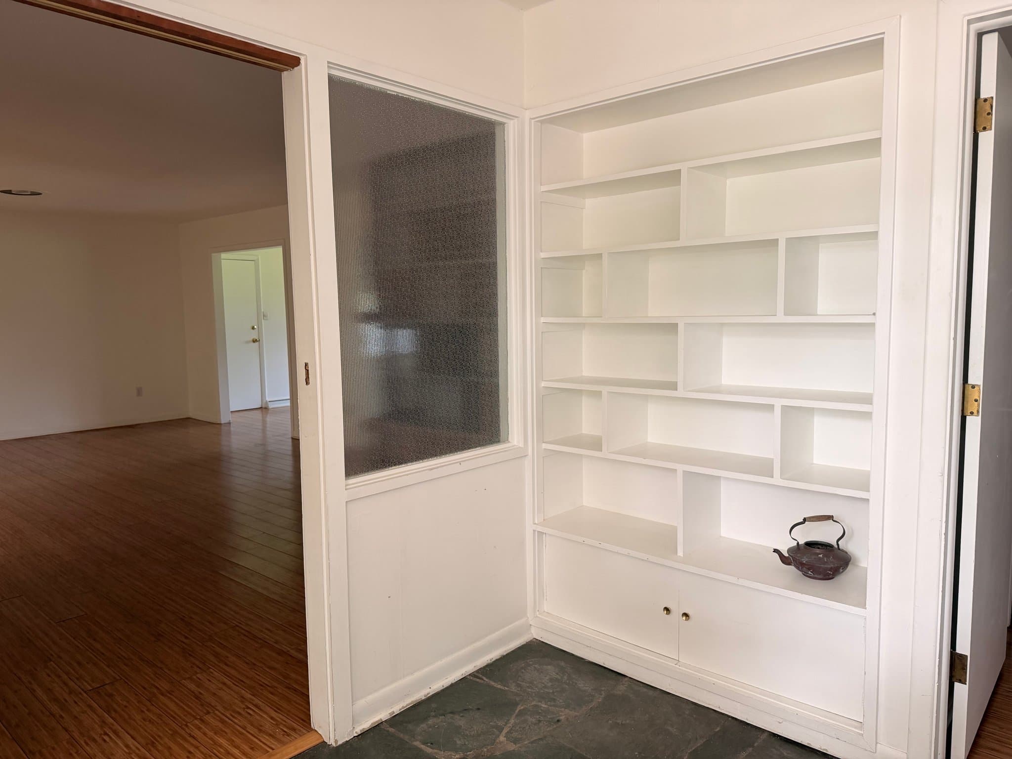 Columbia House: 2205 Country Club Drive
