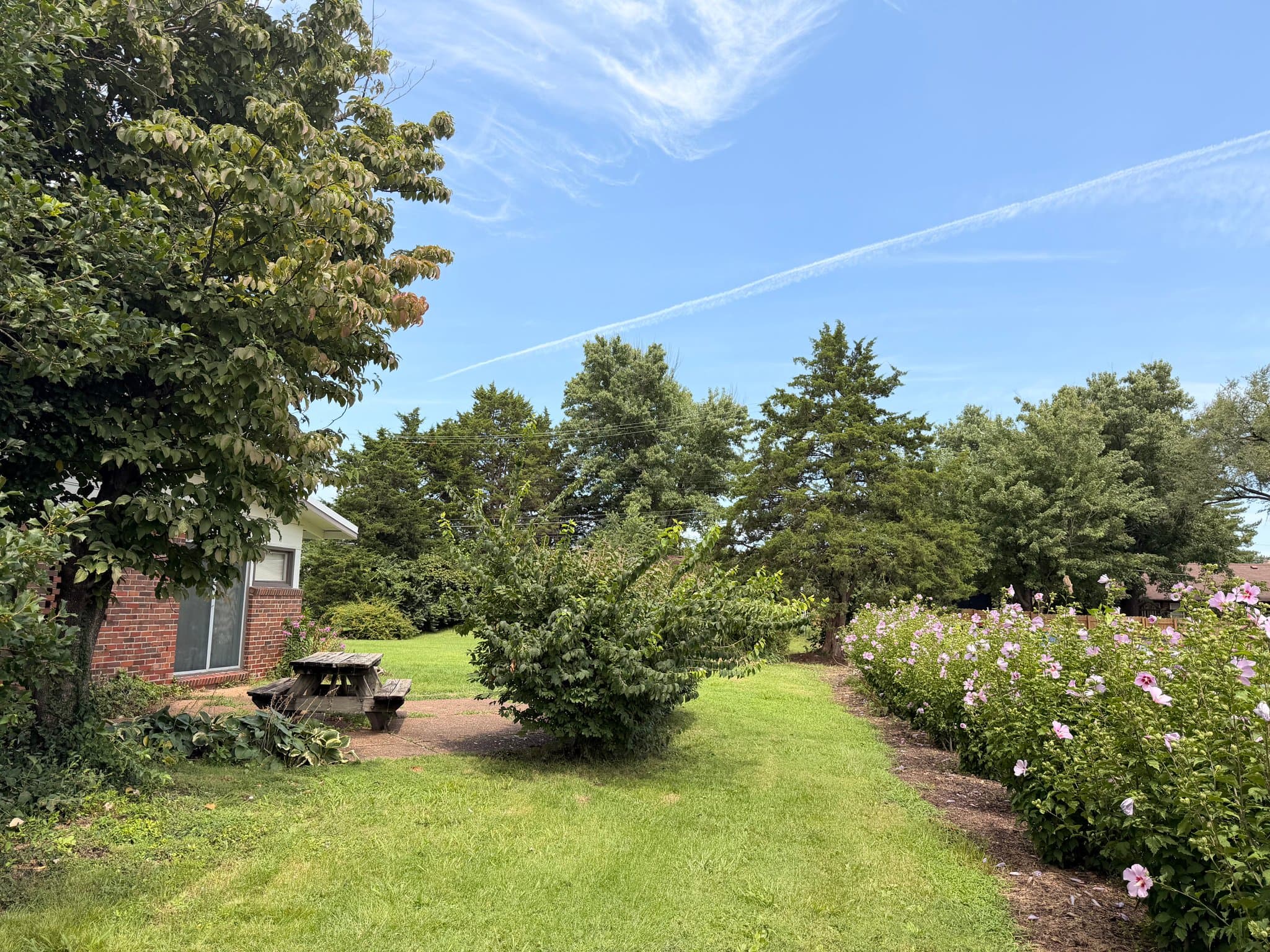 Columbia House: 2205 Country Club Drive