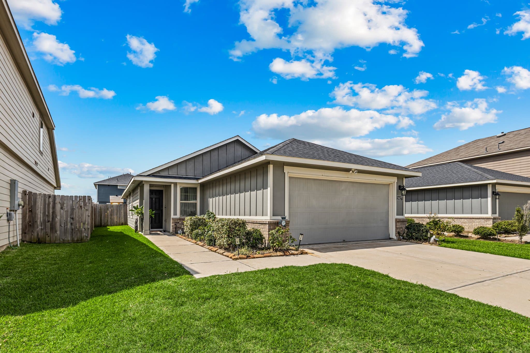 Katy House: 21627 Calico Bush Trail