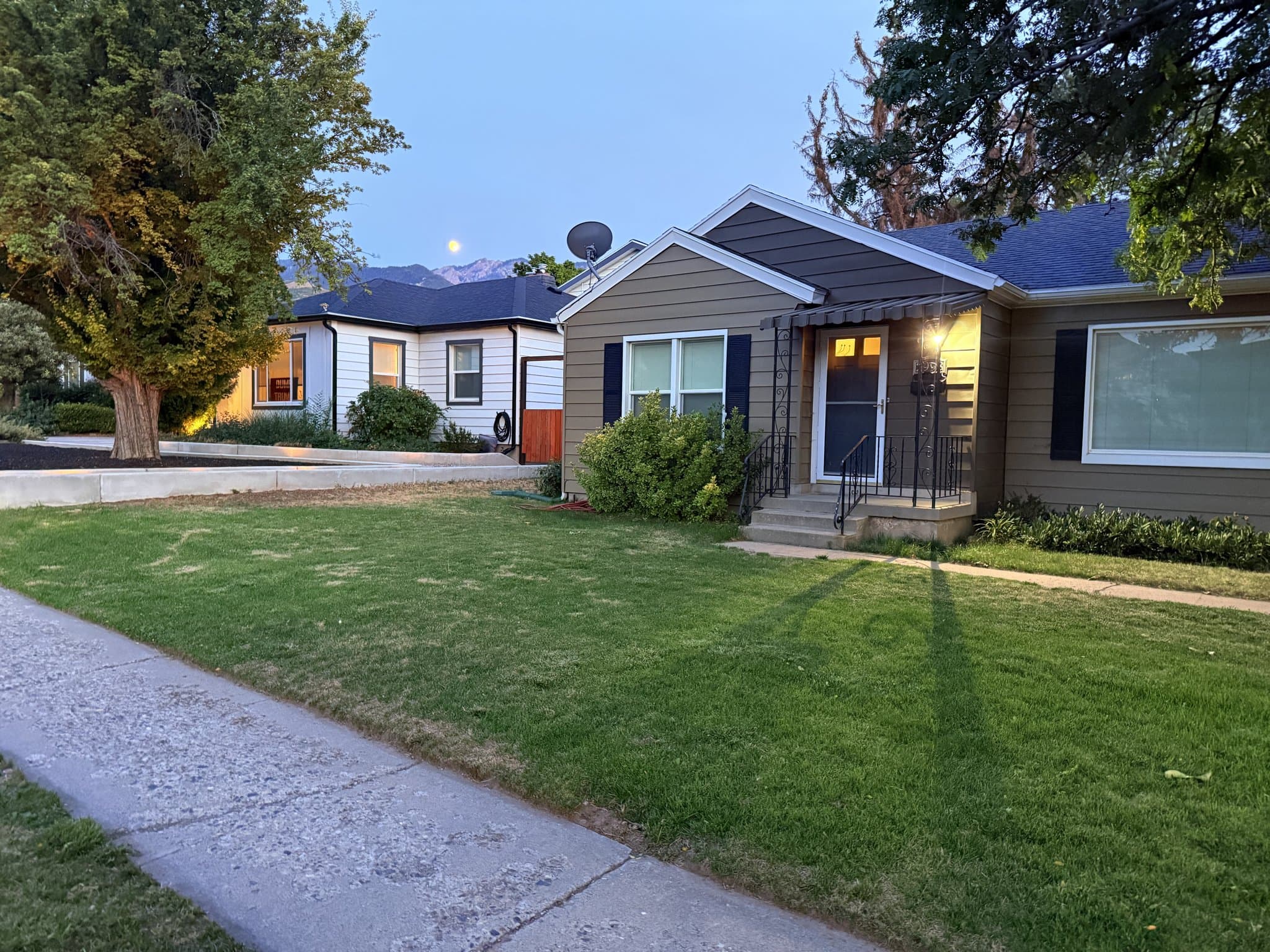 Salt Lake City House: 2998 E Louise Ave