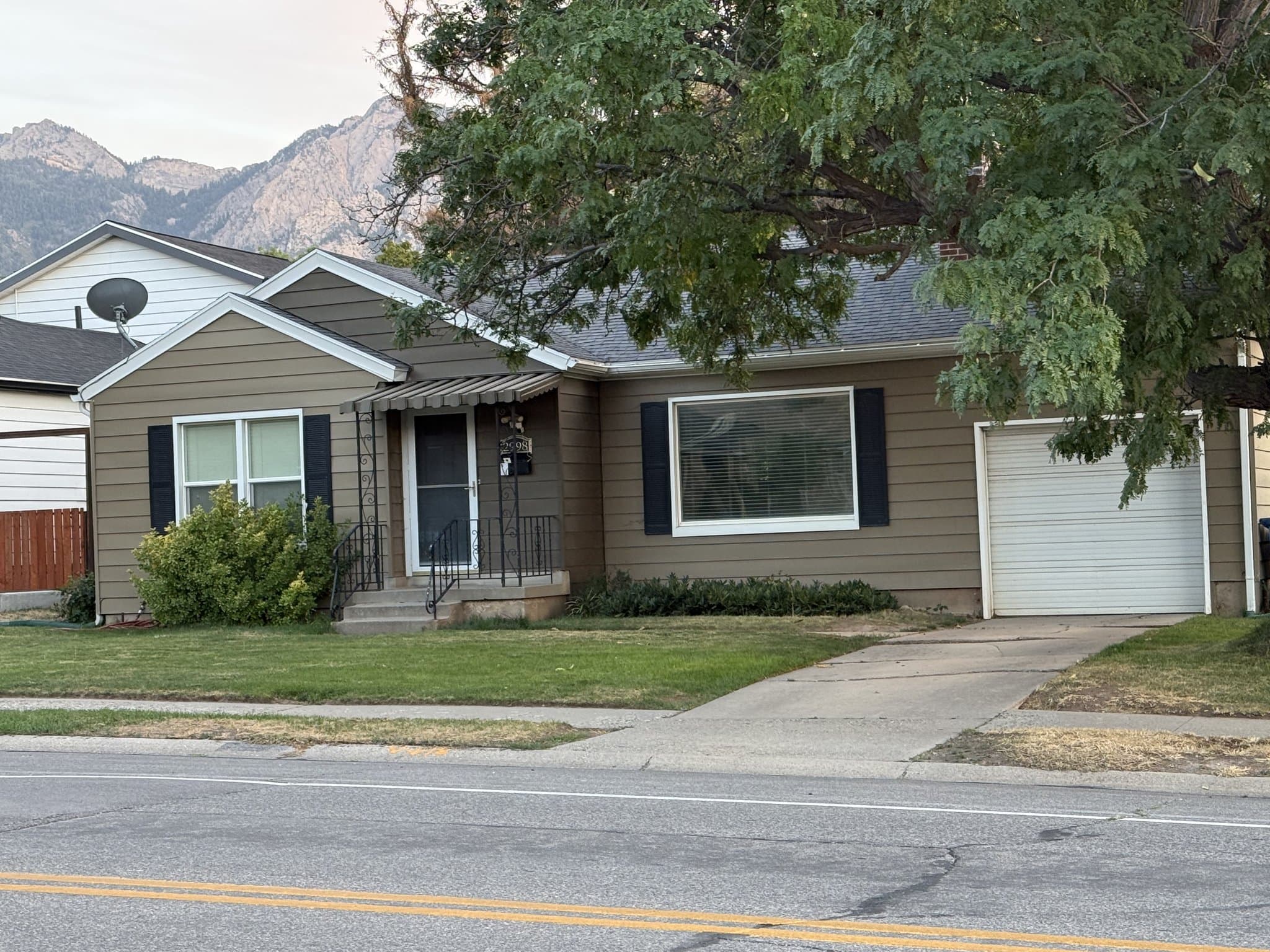 Salt Lake City House: 2998 E Louise Ave