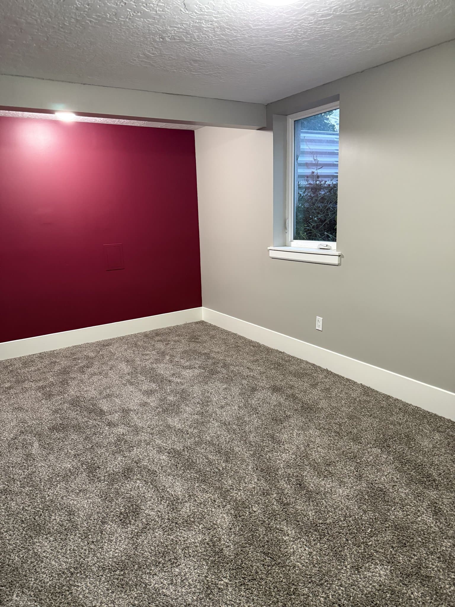 Salt Lake City House: 2998 E Louise Ave