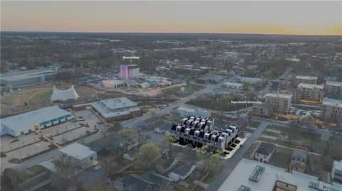 BENTONVILLE Condo: 406 SE MULBERRY CT