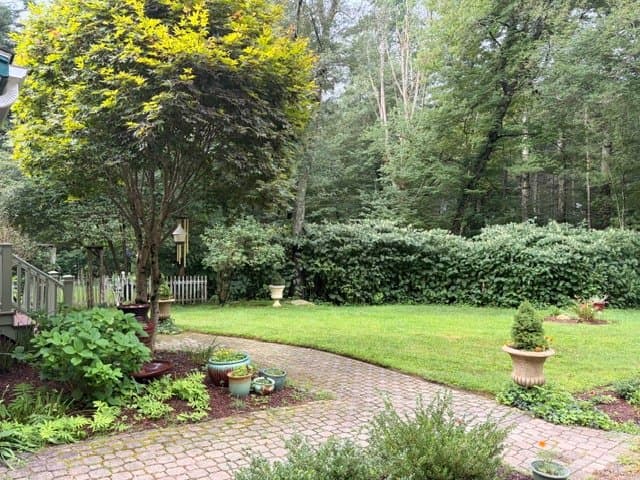 Hope Apartment: 426 Carpenter Rd