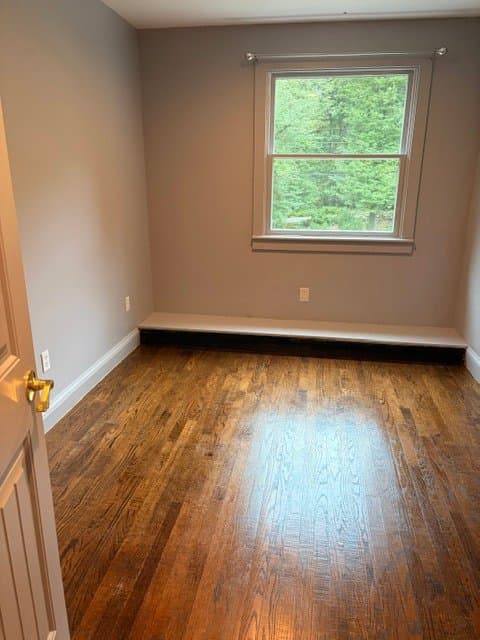 Hope Apartment: 426 Carpenter Rd