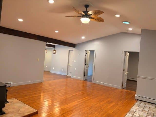 Hope Apartment: 426 Carpenter Rd