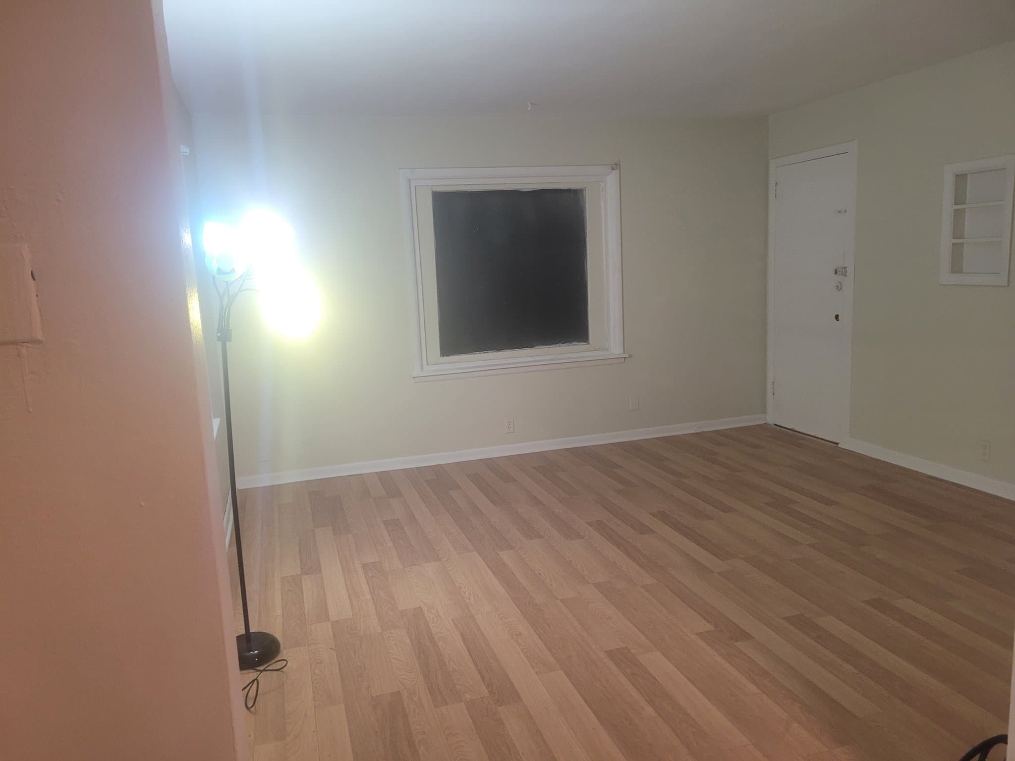 Rockford Apartment: 1005 Garfield Ave, Rockford IL